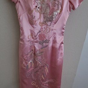 Vintage (70s) Rare Pink Silk Cheongsam (Asian gown)